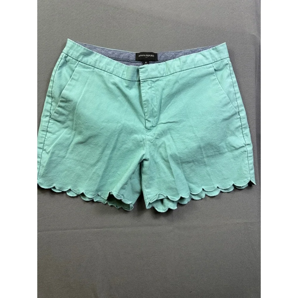 Banana Republic Scalloped Hem Shorts Seafoam Green Cotton Blend‎ Size 10